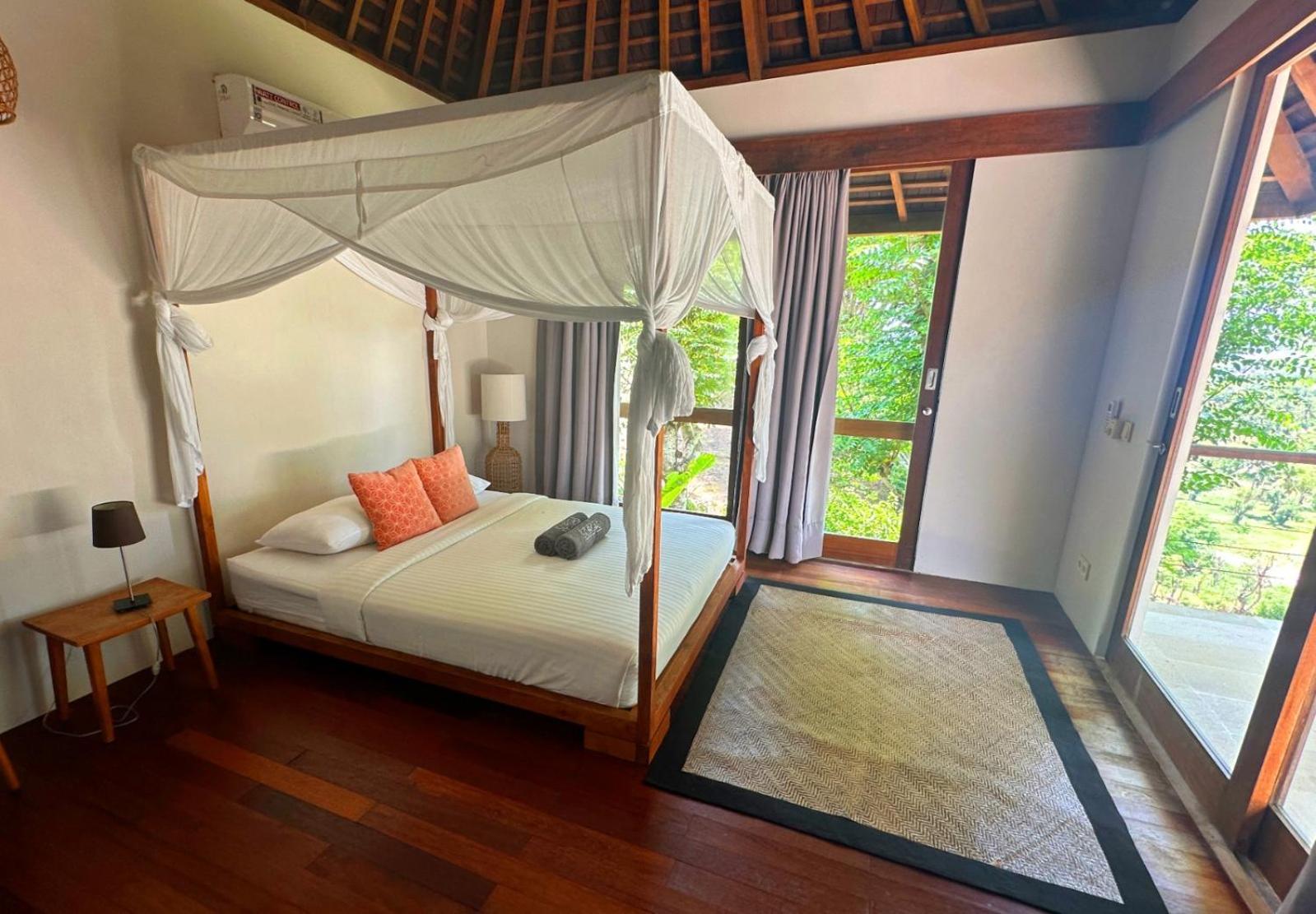 Villa Sorgas Kuta  ภายนอก รูปภาพ