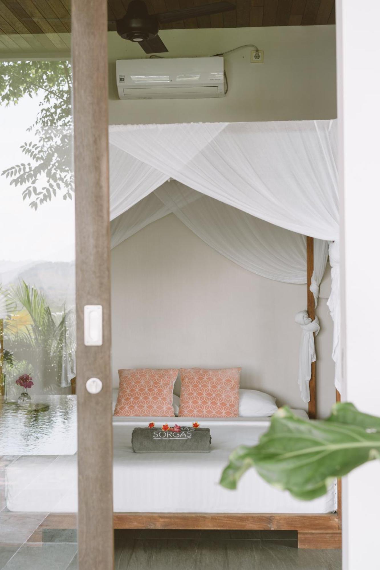 Villa Sorgas Kuta  ภายนอก รูปภาพ